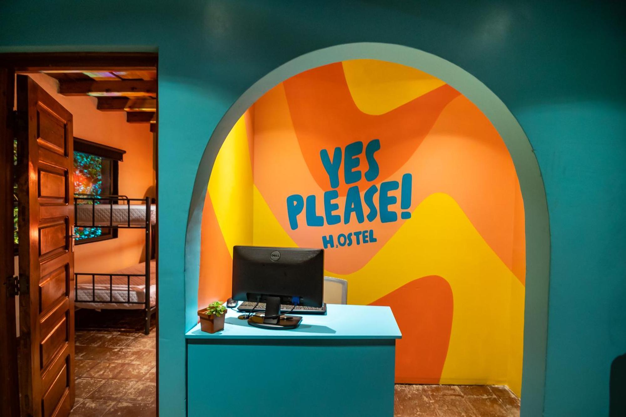 Yes Please! Hostel Antigua Bagian luar foto