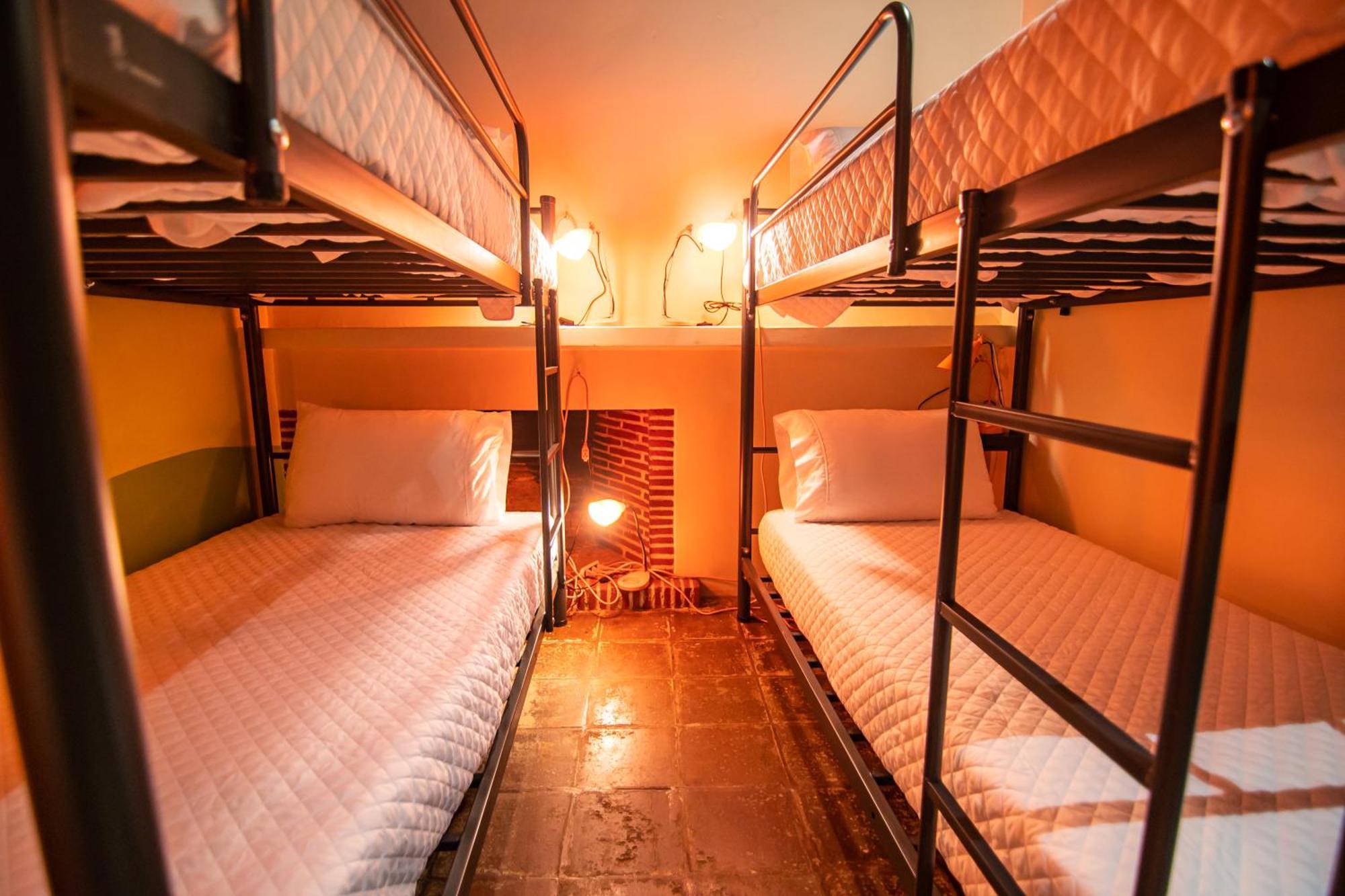 Yes Please! Hostel Antigua Bagian luar foto
