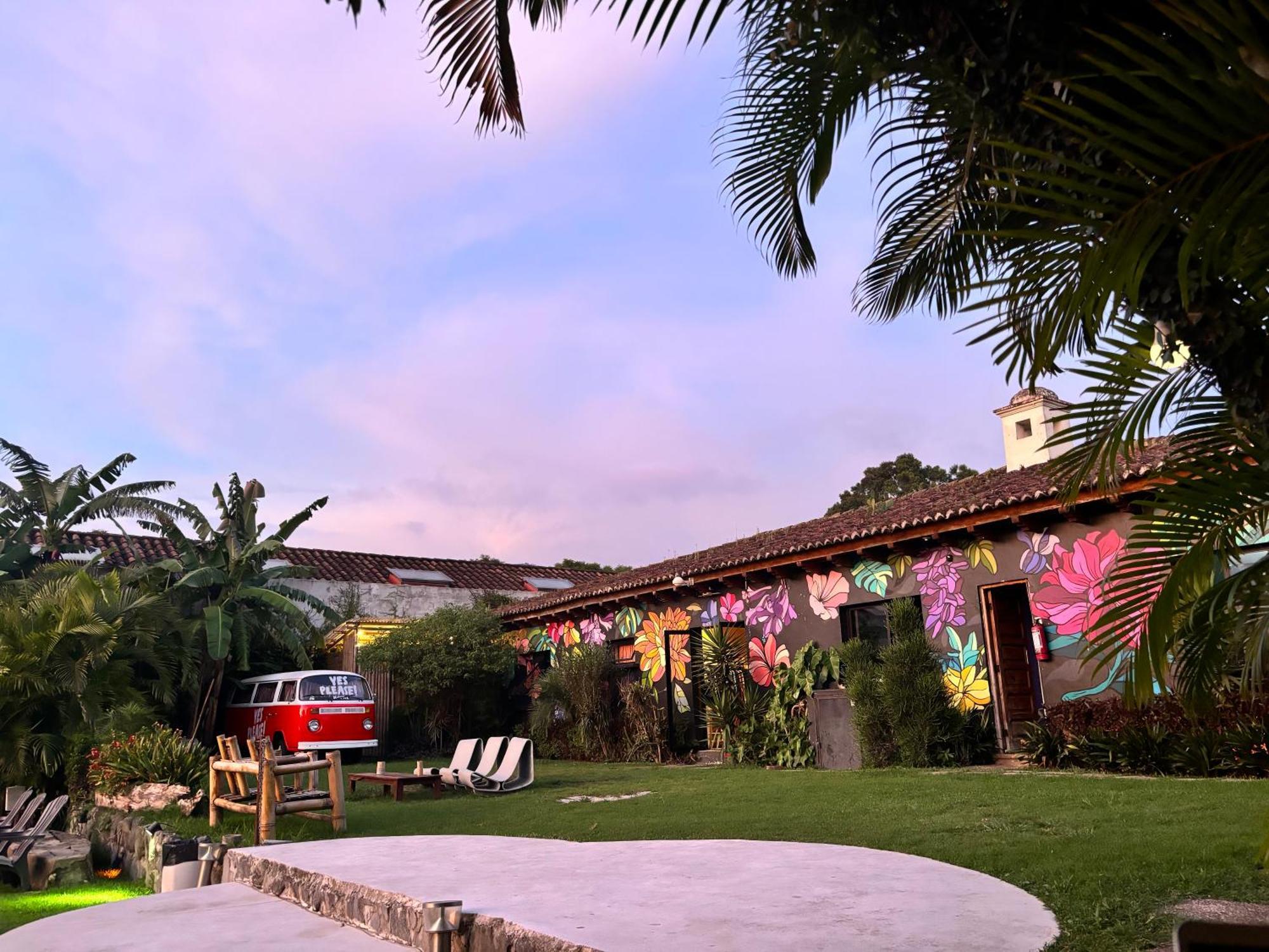 Yes Please! Hostel Antigua Bagian luar foto